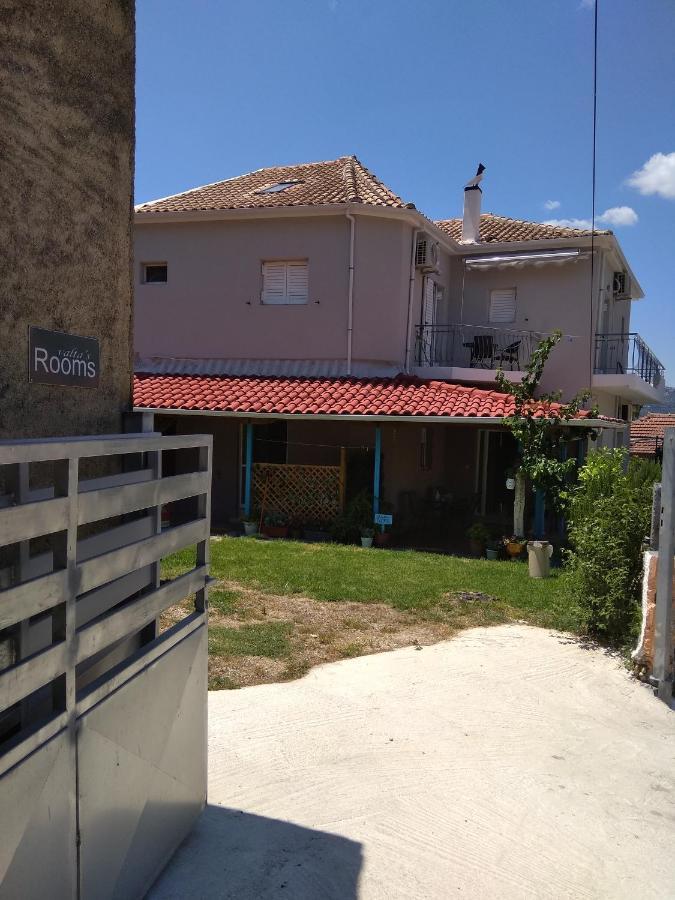 Valta'S Room 3 Palairos Exterior photo